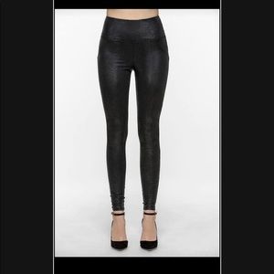 TITIKA ACTIVE COUTURE BLACK SNAKESKIN LEGGINGS NeW